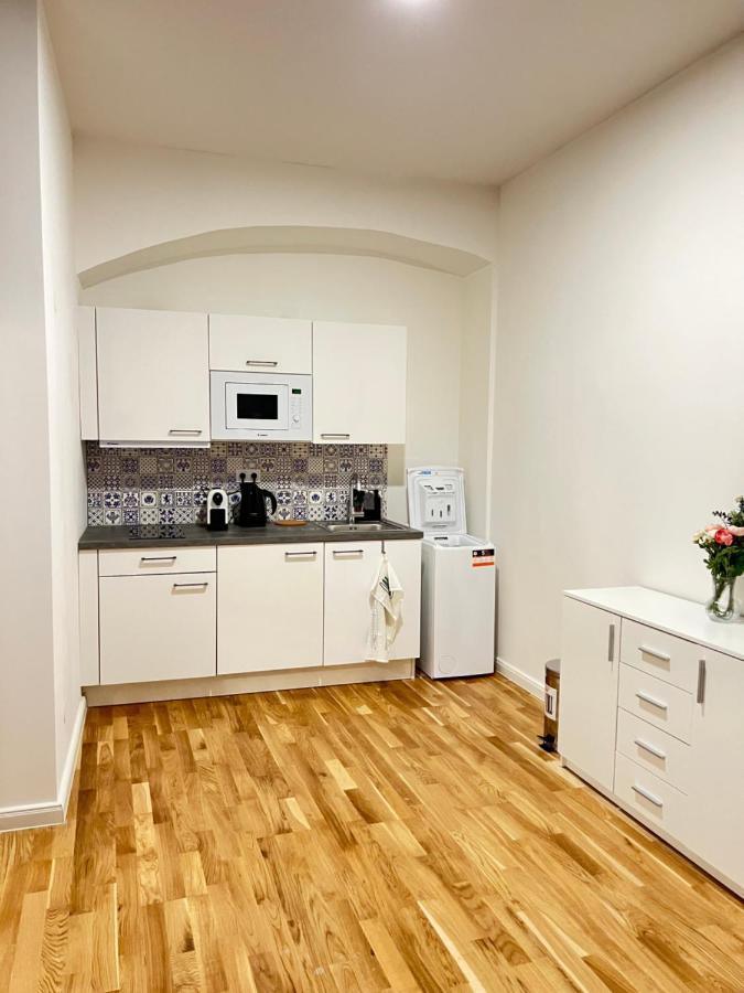 New Apartments Chain Florenc 프라하 외부 사진