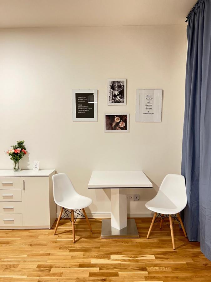 New Apartments Chain Florenc 프라하 외부 사진